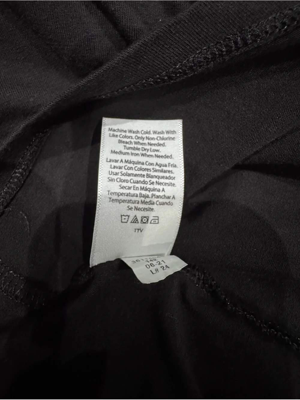 Terra & Sky Black V-Neck Long Sleeve Top - Picture 7 of 7